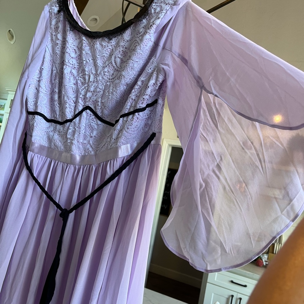 Lily Munster costume size 8-12 - Picture 12 of 15